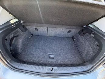 Volkswagen Polo SE DSG