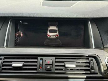 BMW 5 SERIES 2.0 520d Luxury Saloon 4dr Diesel Auto Euro 6 (s/s) (190 ps)