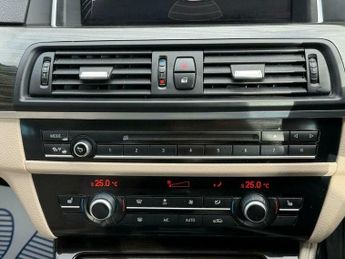 BMW 5 SERIES 2.0 520d Luxury Saloon 4dr Diesel Auto Euro 6 (s/s) (190 ps)