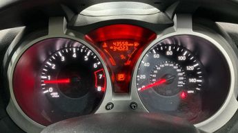 Nissan Juke 1.6 N-Connecta SUV 5dr Petrol XTRON Euro 6 (117 ps)