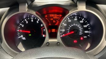 Nissan Juke 1.6 Acenta SUV 5dr Petrol XTRON Euro 6 (117 ps)