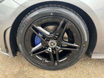 Mercedes-Benz CLA 1.3 CLA180 AMG Line Coupe 7G-DCT Euro 6 (s/s) 4dr