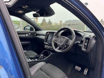 Volvo XC40 2.0 T4 R-Design Auto AWD Euro 6 (s/s) 5dr