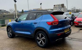 Volvo XC40 2.0 T4 R-Design Auto AWD Euro 6 (s/s) 5dr