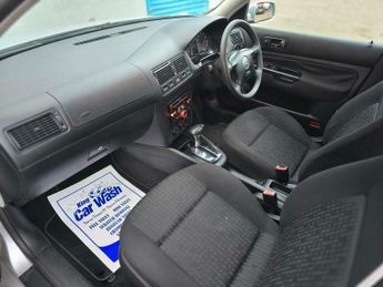 Volkswagen Golf 1.6 Match 5dr