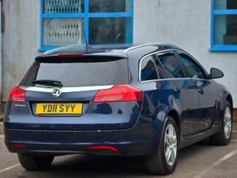 Vauxhall Insignia 2.0 CDTi Exclusiv Sports Tourer Auto Euro 5 5dr