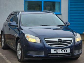 Vauxhall Insignia 2.0 CDTi Exclusiv Sports Tourer Auto Euro 5 5dr