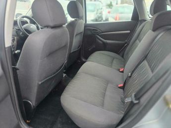 Ford Focus 1.6i 16v Zetec 5dr