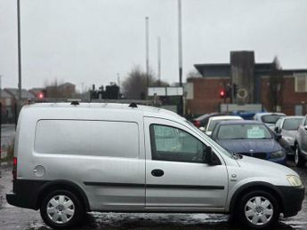 Vauxhall Combo 1.3 CDTi 1700 16v 3dr
