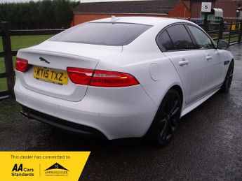 Jaguar XE R-SPORT
