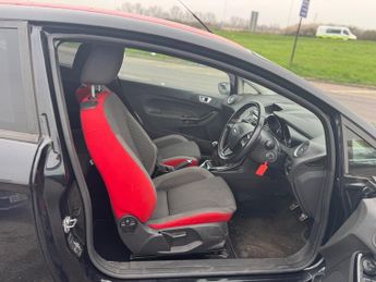 Ford Fiesta 1.0T EcoBoost Zetec S Hatchback 3dr Petrol Manual Euro 6 (s/s) (