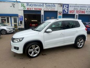 Volkswagen Tiguan 2.0 TDI BlueMotion Tech R-Line Edition DSG 4WD Euro 6 (s/s) 5dr