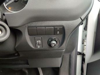 Citroen Berlingo E 635 LX CVT FWD L1 H1 5dr