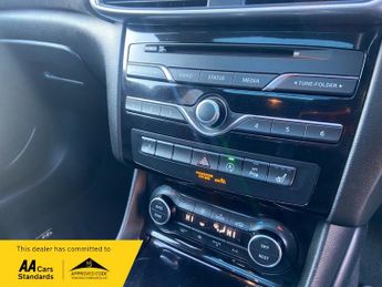 Infiniti Q30 BUSINESS EXECUTIVE 1.6T 5DR