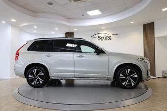 Volvo XC90 B5 R-DESIGN AWD