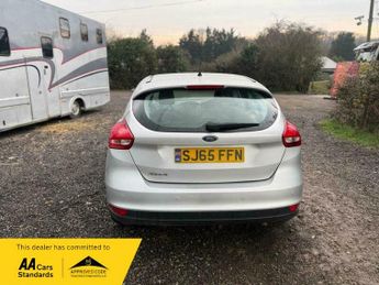 Ford Focus 1.6 Titanium Hatchback 5dr Petrol Powershift Euro 6 (125 ps)