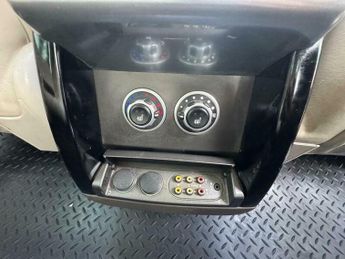 Land Rover Range Rover 4.4 TD V8 Vogue SE Auto 4WD Euro 5 5dr