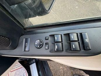 Land Rover Range Rover 4.4 TD V8 Vogue SE Auto 4WD Euro 5 5dr