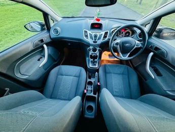 Ford Fiesta 1.4 Titanium 5dr