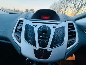 Ford Fiesta 1.4 Titanium 5dr