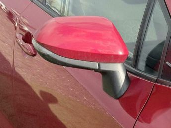 Toyota Corolla 2.0 VVT-h Design Touring Sports CVT Euro 6 (s/s) 5dr