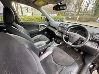 Toyota RAV4 D-CAT SR AWD