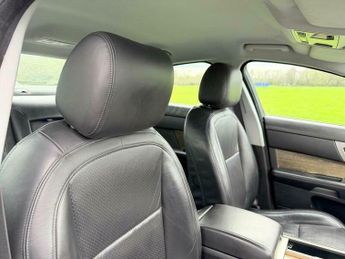 Jaguar XF V6 PREMIUM LUXURY