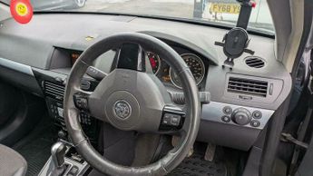 Vauxhall Astra 1.8i 16v Design 5dr