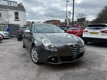 Alfa Romeo Giulietta 2.0 JTDM-2 Business Edition Euro 5 (s/s) 5dr