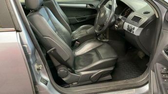 Vauxhall Astra 1.8i 16v Elite 5dr