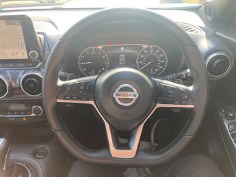 Nissan Juke 1.0 DIG-T N-Connecta SUV 5dr Petrol DCT Auto Euro 6 (s/s) (114 p