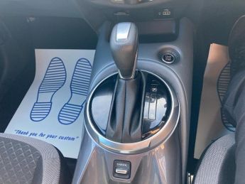 Nissan Juke 1.0 DIG-T N-Connecta SUV 5dr Petrol DCT Auto Euro 6 (s/s) (114 p