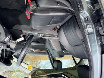 Mercedes-Benz C Class 2.1 C250 CDI BlueEfficiency Elegance Saloon 4dr Diesel G-Tronic+