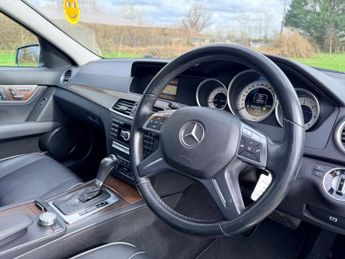 Mercedes-Benz C Class 2.1 C250 CDI BlueEfficiency Elegance Saloon 4dr Diesel G-Tronic+