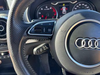 Audi A3 1.8 TFSI S line Sportback S Tronic Euro 5 (s/s) 5dr