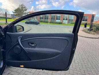 Renault Megane 1.5 dCi Dynamique TomTom EDC Euro 5 3dr