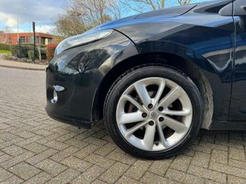 Renault Megane 1.5 dCi Dynamique TomTom EDC Euro 5 3dr