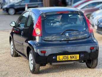 Peugeot 107 1.0 12V Urban 2 Tronic Euro 4 3dr