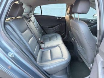 Hyundai Ioniq 1.6 h-GDi Premium SE DCT Euro 6 (s/s) 5dr