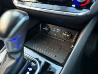 Hyundai Ioniq 1.6 h-GDi Premium SE DCT Euro 6 (s/s) 5dr