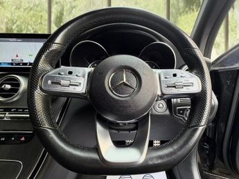 Mercedes GLC Class GLC 220 D 4MATIC AMG LINE