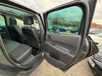 Peugeot 3008 HDI ALLURE