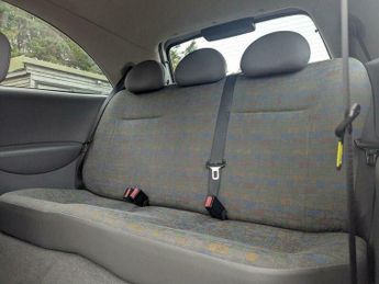 Vauxhall Corsa 1.2i 16v Club 3dr