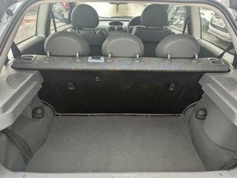 Vauxhall Corsa 1.2i 16v Club 3dr