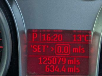 Ford Focus 1.6 Zetec 5dr