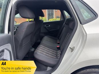 VOLKSWAGEN GOLF VW POLO GTI 1.4 L PETROL 5 DOORS HATCH BACH