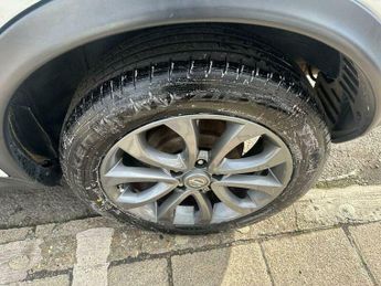 Nissan Juke 1.6 Tekna XTRON Euro 6 5dr