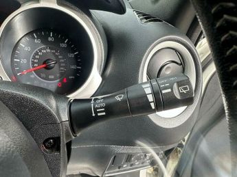 Nissan Juke 1.6 Tekna XTRON Euro 6 5dr