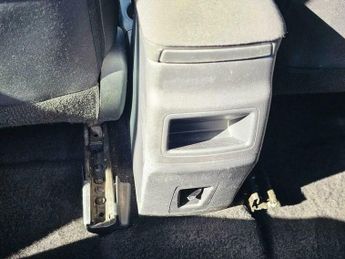 Toyota Auris 1.8 VVT-h Business Edition Touring Sports CVT Euro 6 (s/s) 5dr (