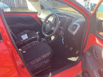 Citroen C1 1.2 PureTech Feel Airscape 5dr Petrol Manual Euro 5 (Euro 5) (82